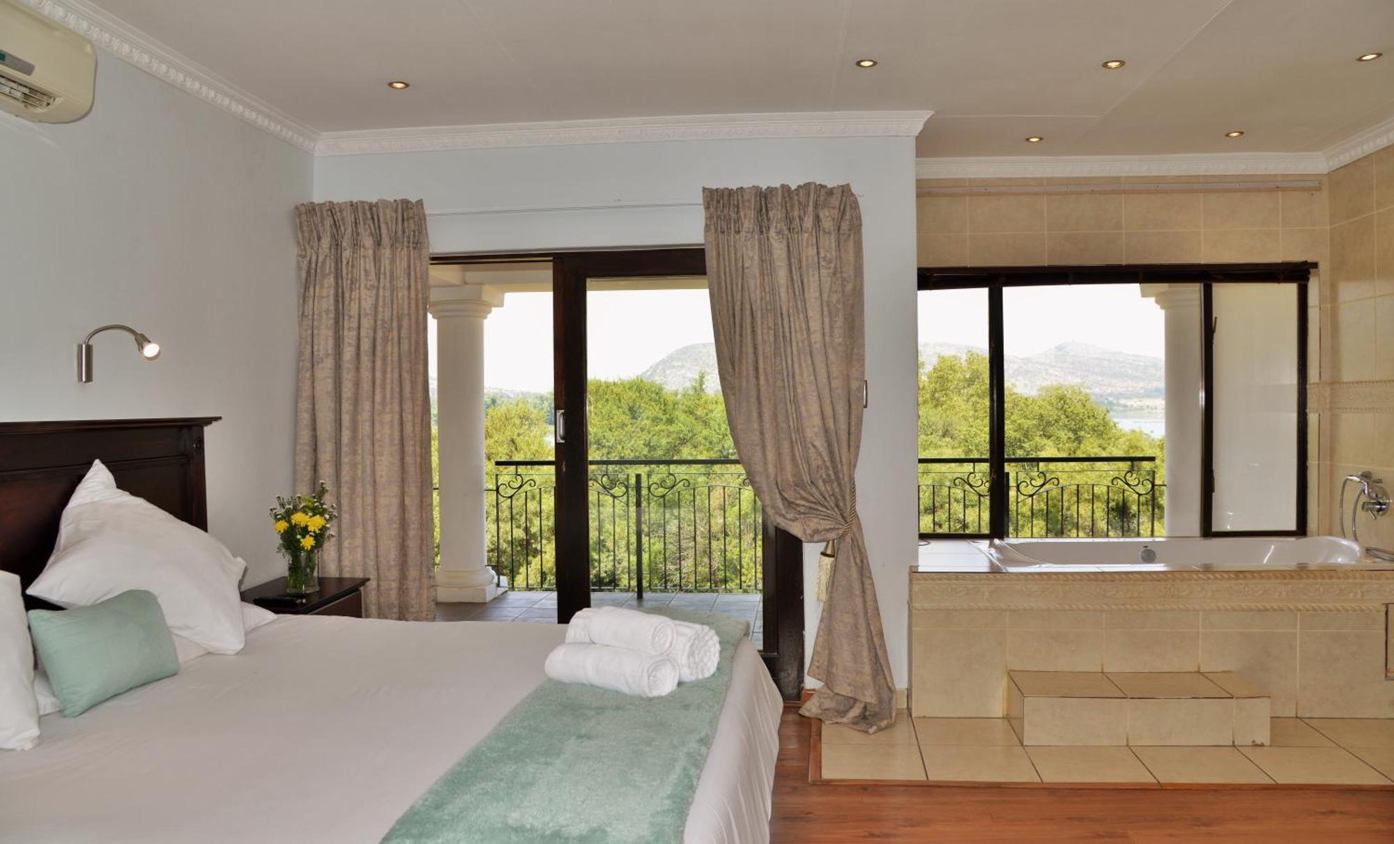 Indlovukazi Guesthouse Hartbeespoort Exteriör bild