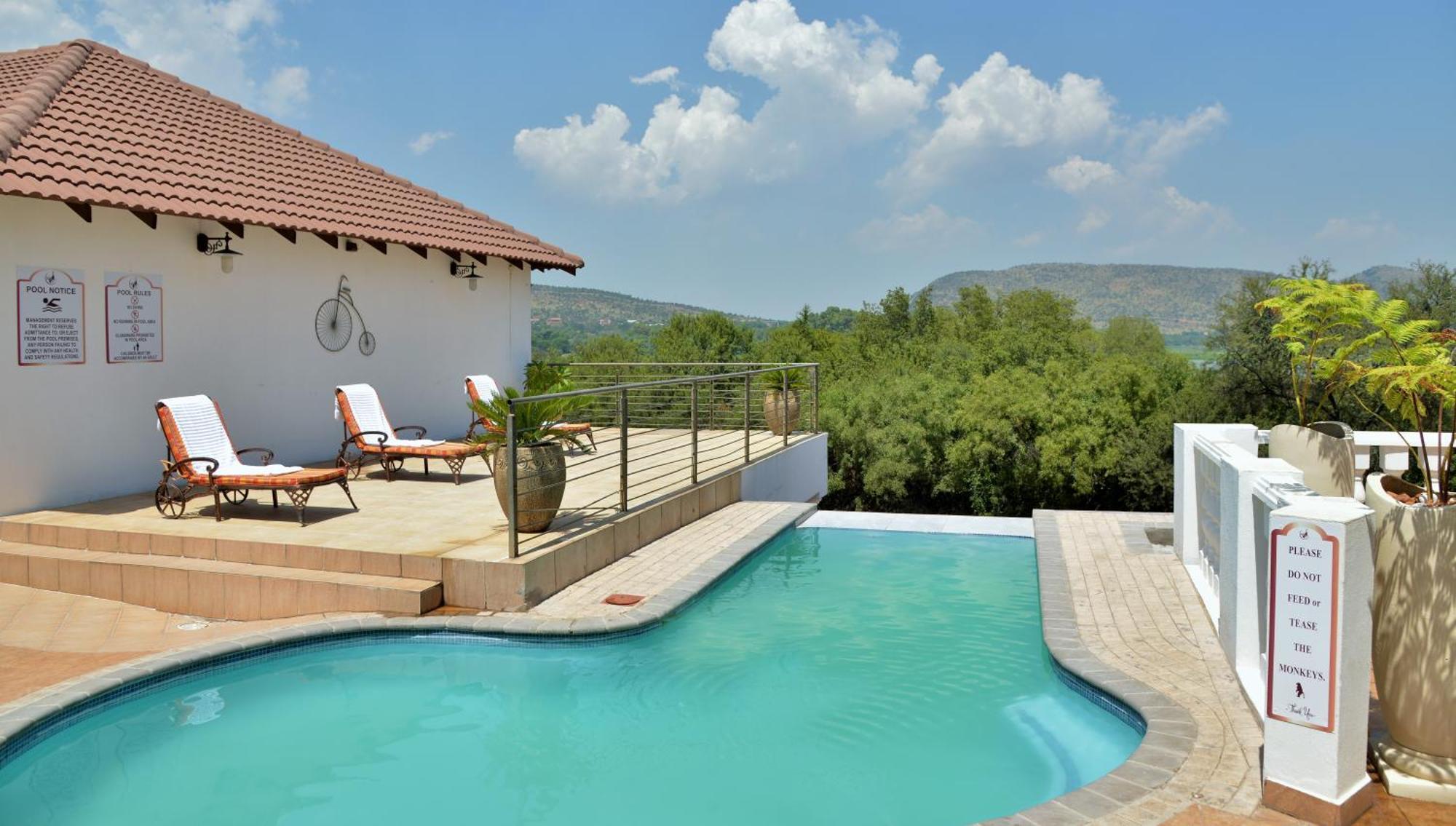 Indlovukazi Guesthouse Hartbeespoort Exteriör bild